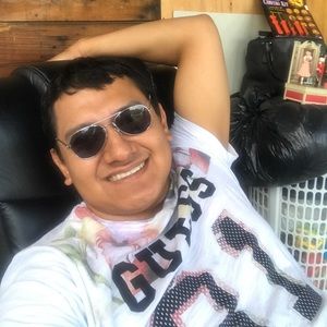 Meet your Posher, Johnny